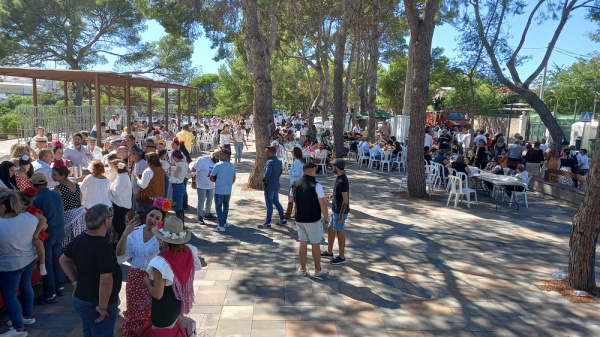 almassora-celebra-la-vii-feria-flamenca-y-una-romeria-a-santa-quiteria-con-musica-y-paella