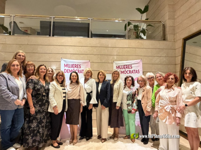 mujeres-por-la-igualdad-reconoce-a-pepe-mora-y-al-baritono-pedro-quiralte-en-su-merienda-de-inicio-de-curso