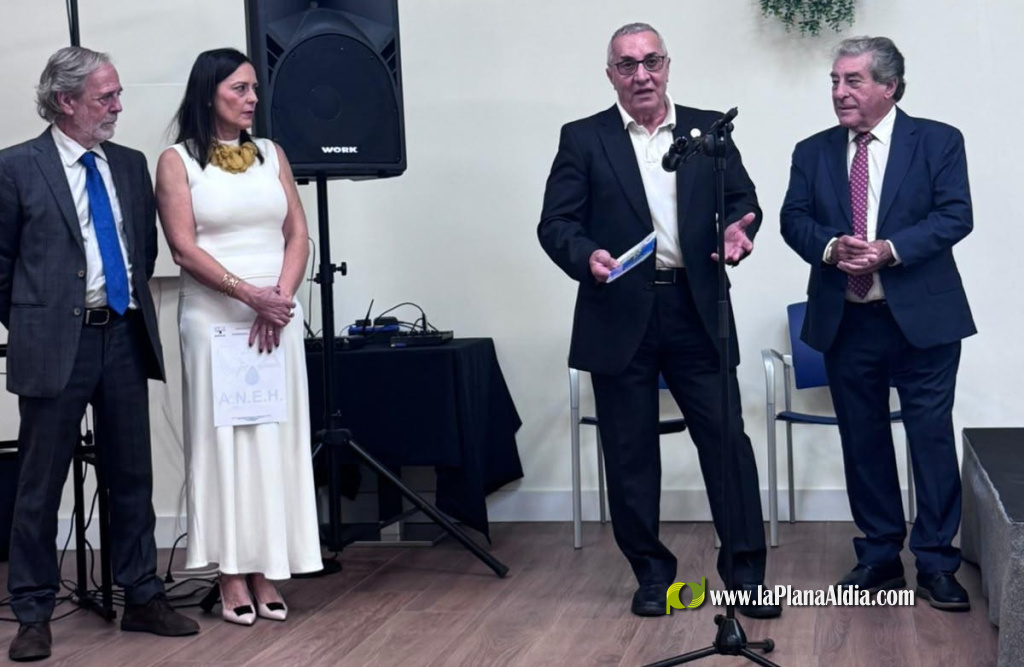 Tirado reclama liderazgo clínico y evidencia para la enfermería hematológica en Valencia