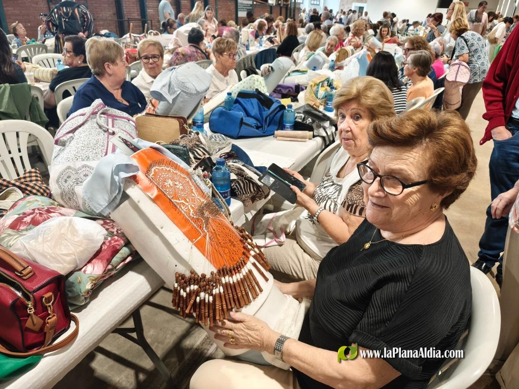 Las Bolilleras alcorinas honran a su patrona y celebran un encuentro nacional
