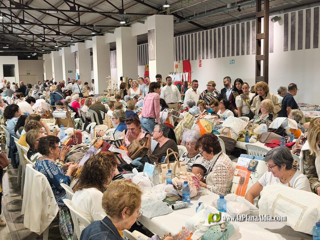 Las Bolilleras alcorinas honran a su patrona y celebran un encuentro nacional