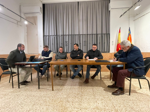 El PP de Navajas denuncia pago fuera de la ley y exige acceso al expediente
