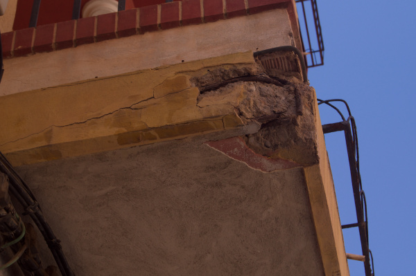 La UPV desarrolla un sistema de rehabilitación sostenible para edificios afectados por la DANA