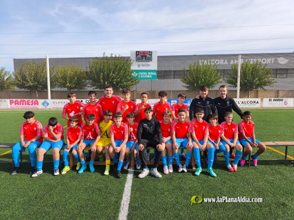 Presentan todos los equipos de f�tbol del C.D Alcora del 60 aniversario 