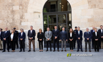 La Generalitat guarda un minuto de silencio en memoria de las víctimas de la dana del 29 de octubre de 2024, de la dana Adam y del accidente de trenes en Urda