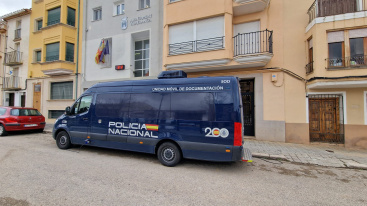 La Polic�a Nacional instala una oficina m�vil en Vilafranca para expediciones de DNI y pasaportes
