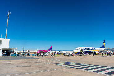 Aeroport Castell� se incorpora como colaborador de la Marat� bp Castell� y del 10K FACSA Castell�