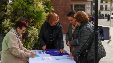 Onda visibiliza la lucha contra el c�ncer con una jornada informativa en el Pla por el D�a Mundial contra la enfermedad