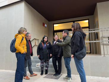 Comprom�s acusa a Carrasco de gobernar a golpe de titulares mientras el CEIP Mestre Can�s contin�a sin wifi