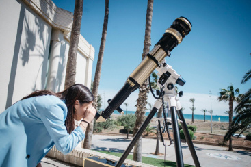 L'Ajuntament de Castell� organitza exposicions sobre eclipsis solars com a preludi de l'eclipsi total del 12 d'agost