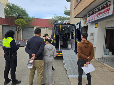 La Polic�a Nacional desplaza por primera vez un VIDOC a Oropesa del Mar para tr�mites de DNI y pasaporte