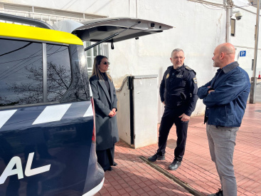 La Vall d'Uix� incorpora un nuevo veh�culo el�ctrico para la Polic�a Local