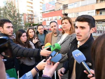 La dimisi�n de Ram�rez llega un a�o tarde y se produce poco despu�s de la reapertura de la investigaci�n