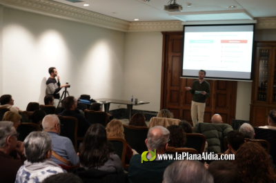 AVANT Borriana comienza a andar con una charla que re�ne a medio centenar de personas