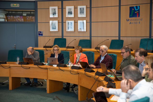 La UJI concede distinciones extraordinarias a Pilar Dolz Mestre, Fundaci�n Le Cad� y Julia Sevilla Merino