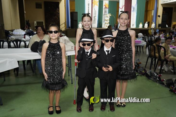 Les falleres infantils de Borriana, de berenar pre-Cavalcada del Ninot