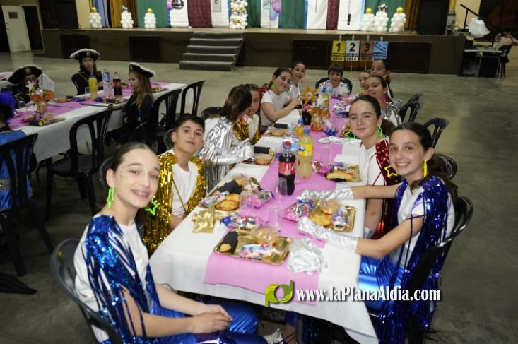 Les falleres infantils de Borriana, de berenar pre-Cavalcada del Ninot