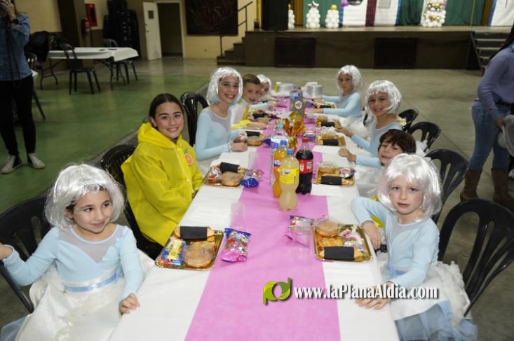 Les falleres infantils de Borriana, de berenar pre-Cavalcada del Ninot