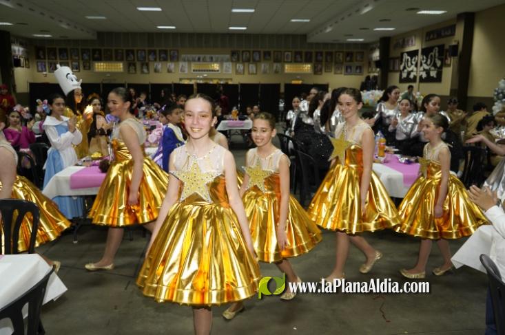 Les falleres infantils de Borriana, de berenar pre-Cavalcada del Ninot