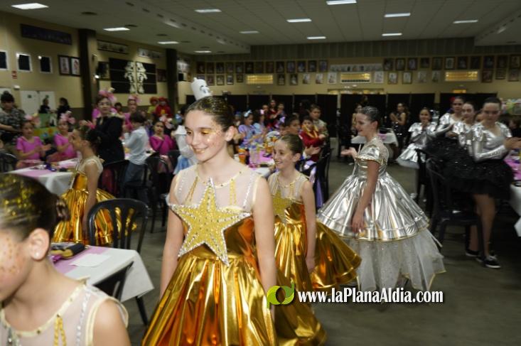 Les falleres infantils de Borriana, de berenar pre-Cavalcada del Ninot