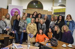 Vila-real Negra tanca amb Lecturas P�rpura i jazz al Casino