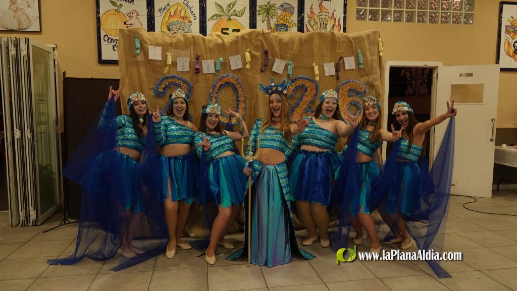 Les falleres majors de Borriana, de sopar pre-Cavalcada del Ninot