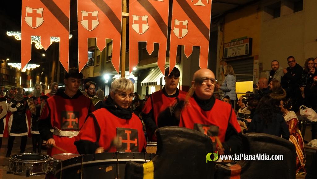 Burriana celebra la Cavalcada del Ninot amb s?tira i humor