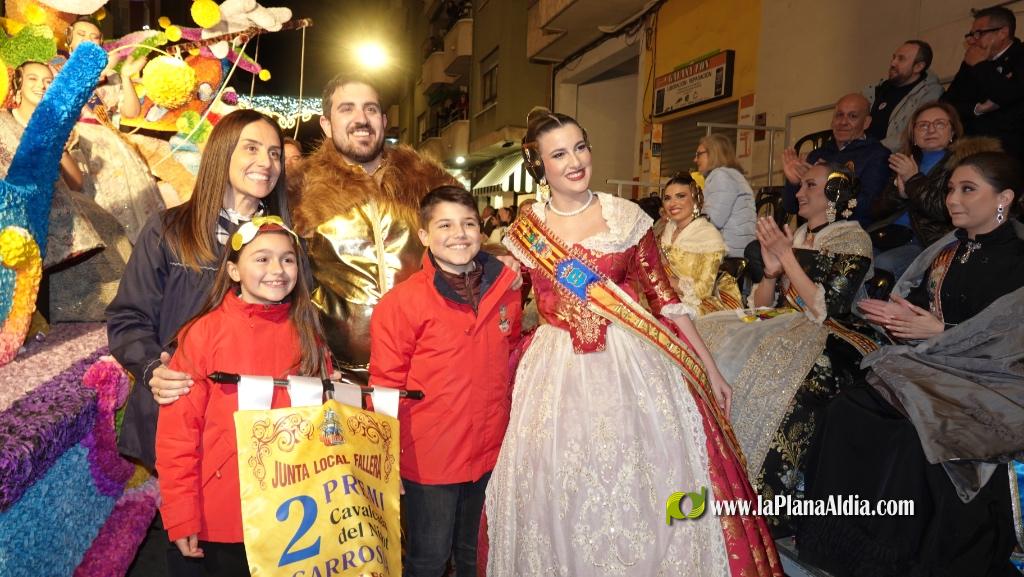 Burriana celebra la Cavalcada del Ninot amb s?tira i humor