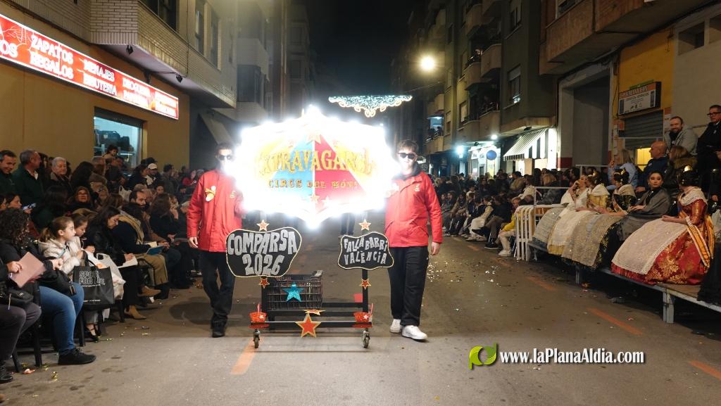 Burriana celebra la Cavalcada del Ninot amb s?tira i humor