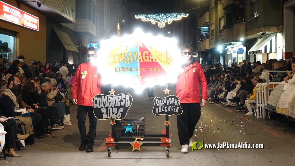 Burriana celebra la Cavalcada del Ninot amb s?tira i humor