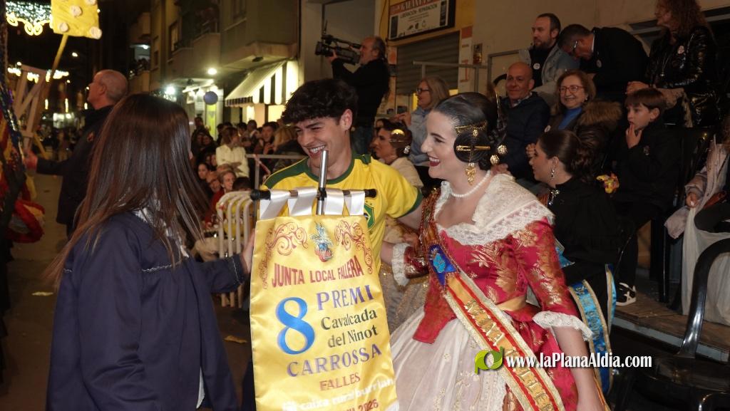 Burriana celebra la Cavalcada del Ninot amb s?tira i humor