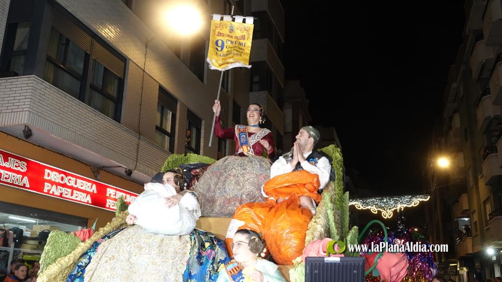 Burriana celebra la Cavalcada del Ninot amb s?tira i humor