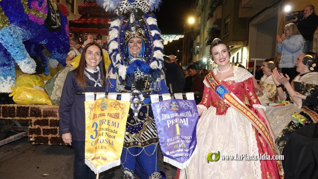 Burriana celebra la Cavalcada del Ninot amb s?tira i humor