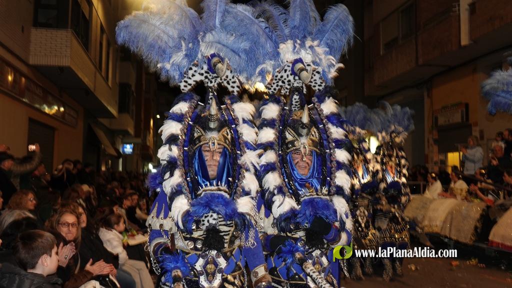 Burriana celebra la Cavalcada del Ninot amb s?tira i humor