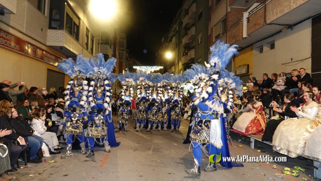 Burriana celebra la Cavalcada del Ninot amb s?tira i humor