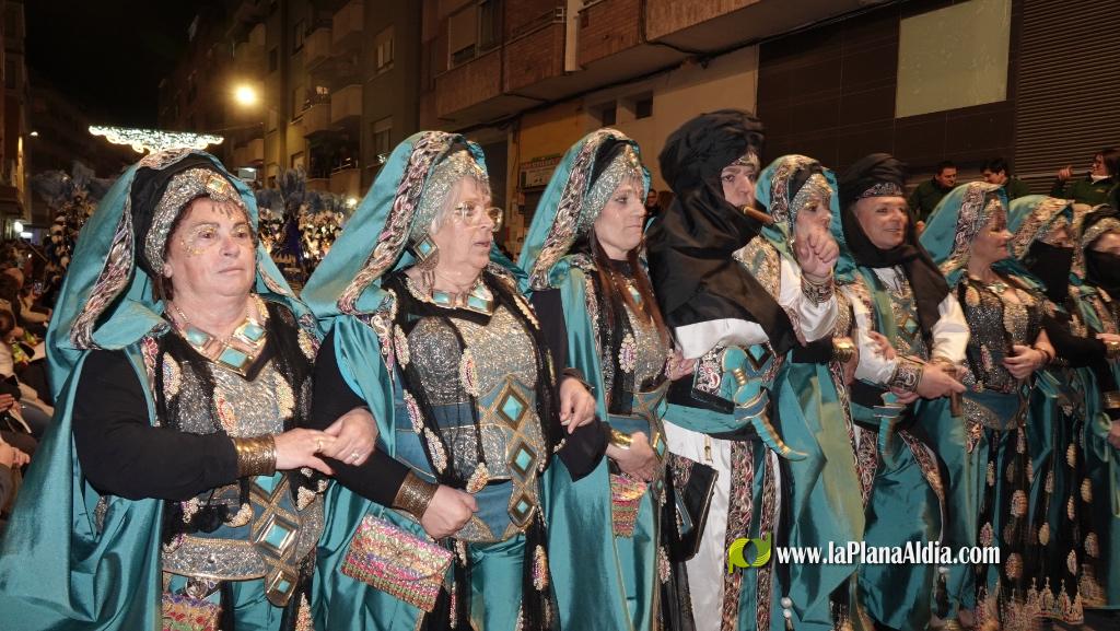 Burriana celebra la Cavalcada del Ninot amb s?tira i humor