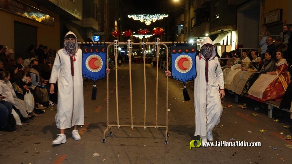 Burriana celebra la Cavalcada del Ninot amb s?tira i humor