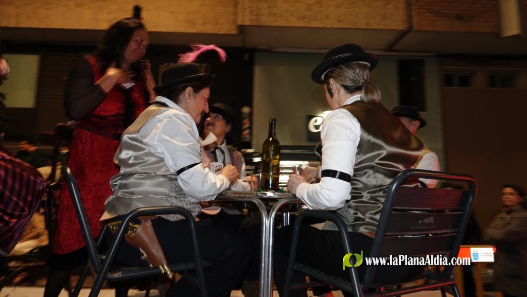 Burriana celebra la Cavalcada del Ninot amb s?tira i humor