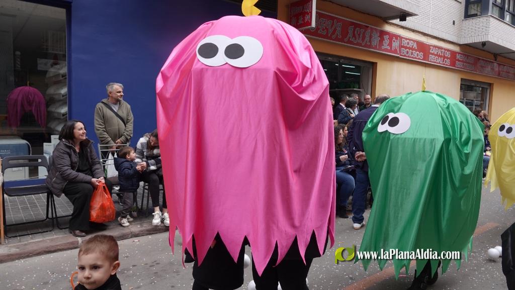 Borriana celebra la Cavalcada del Ninot Infantil amb desfilades i premis