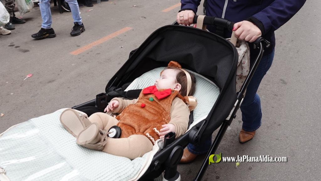 Borriana celebra la Cavalcada del Ninot Infantil amb desfilades i premis