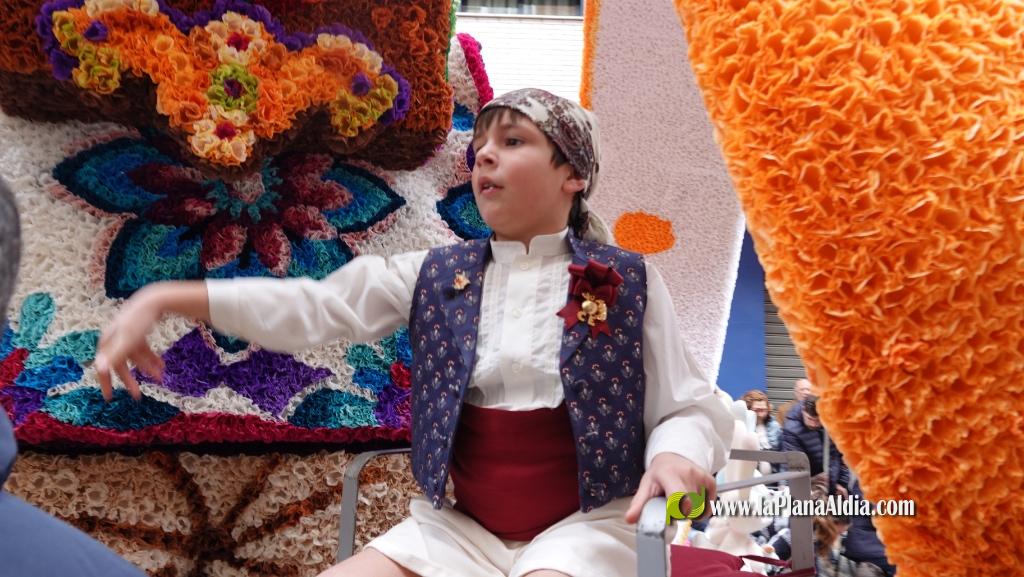 Borriana celebra la Cavalcada del Ninot Infantil amb desfilades i premis