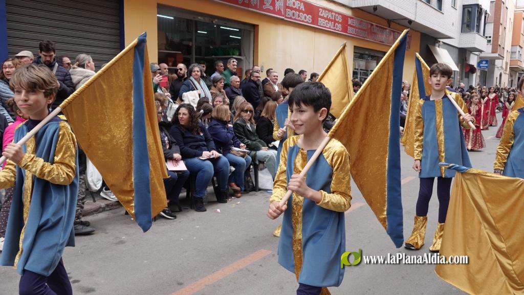 Borriana celebra la Cavalcada del Ninot Infantil amb desfilades i premis