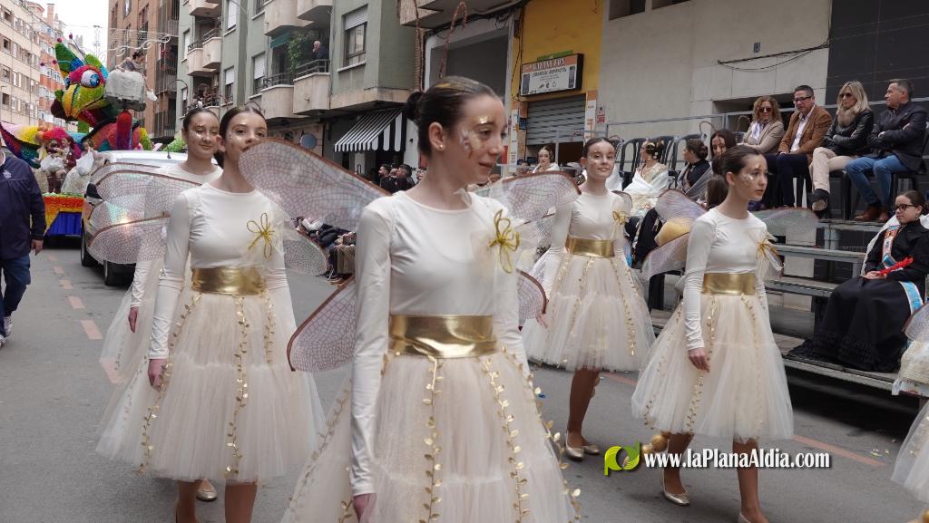 Borriana celebra la Cavalcada del Ninot Infantil amb desfilades i premis