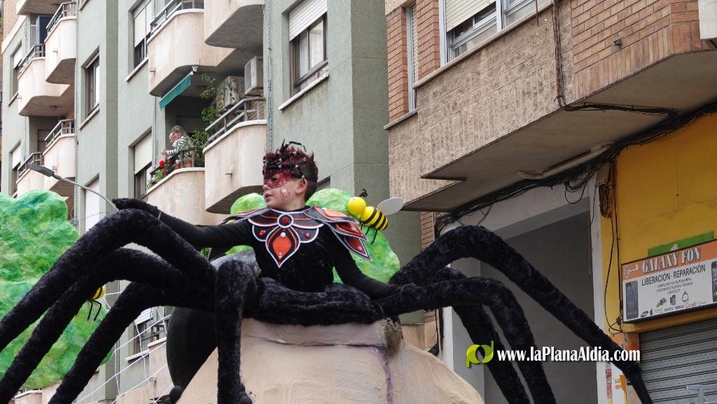 Borriana celebra la Cavalcada del Ninot Infantil amb desfilades i premis