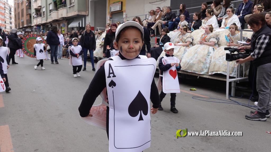 Borriana celebra la Cavalcada del Ninot Infantil amb desfilades i premis