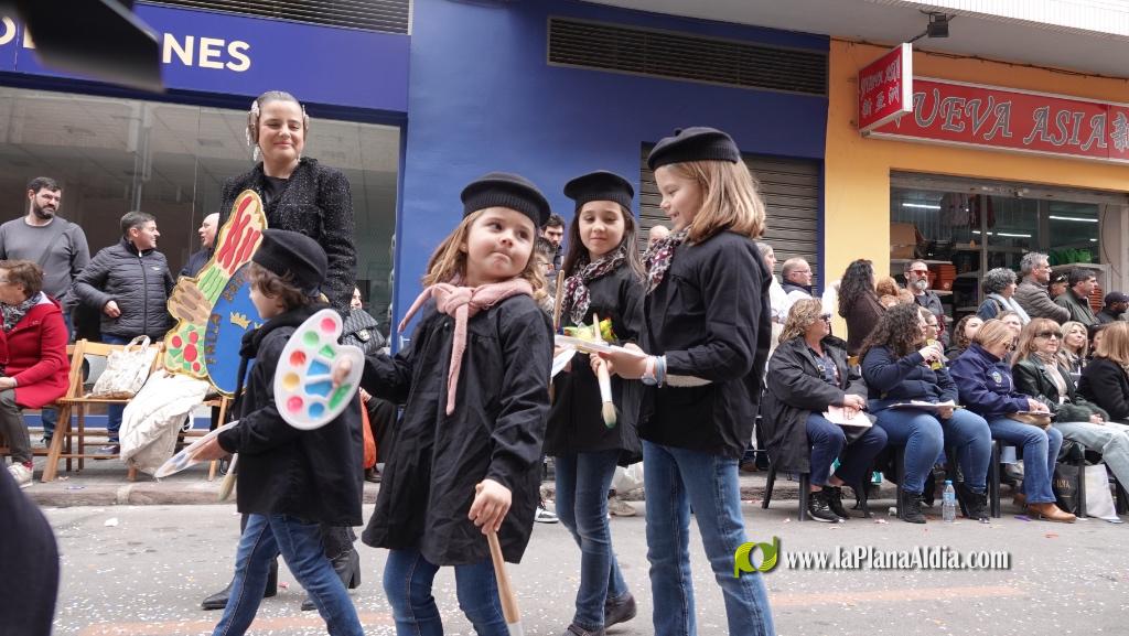 Borriana celebra la Cavalcada del Ninot Infantil amb desfilades i premis