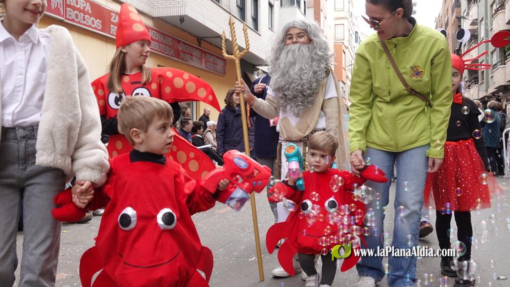 Borriana celebra la Cavalcada del Ninot Infantil amb desfilades i premis