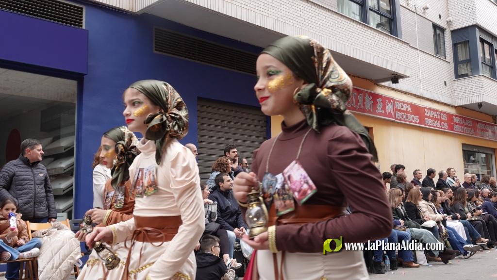 Borriana celebra la Cavalcada del Ninot Infantil amb desfilades i premis