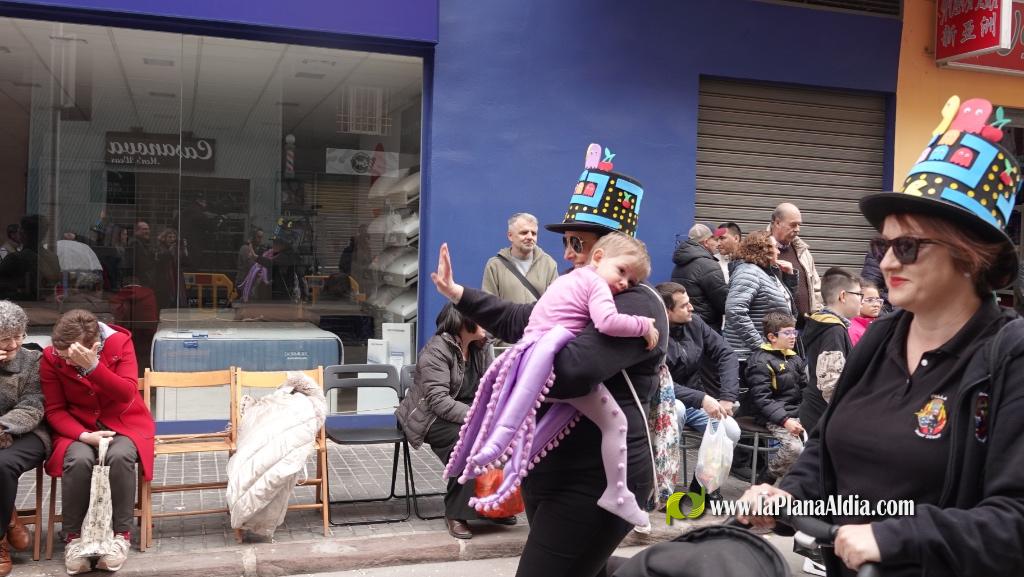 Borriana celebra la Cavalcada del Ninot Infantil amb desfilades i premis