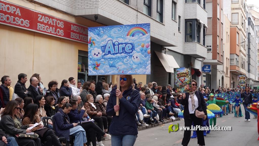 Borriana celebra la Cavalcada del Ninot Infantil amb desfilades i premis